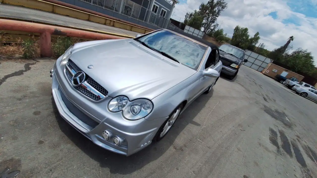 Photo of 2005 Mercedes-Benz Clk320