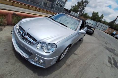 Photo of 2005 Mercedes-Benz Clk320