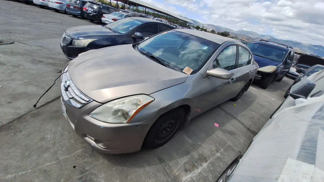 Photo of 2012 Nissan Altima