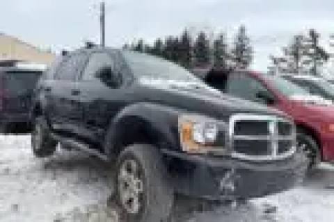 Photo of 2005 Dodge Durango
