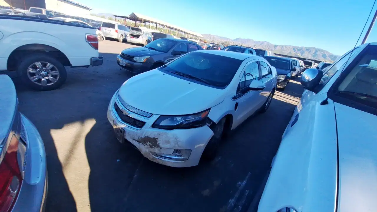 Photo of 2015 Chevrolet Volt