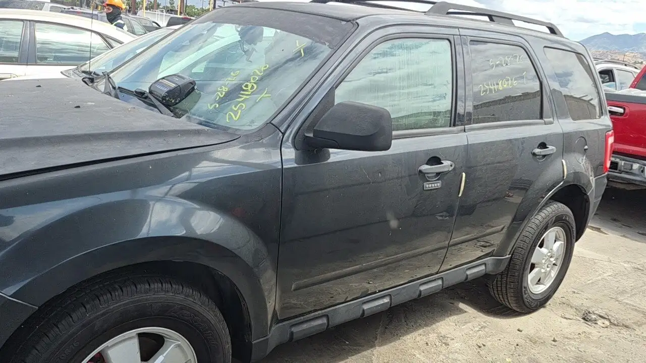 Photo of 2009 Ford Escape