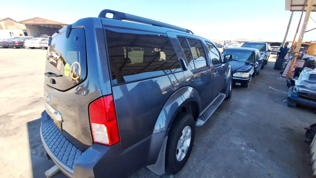 Photo of 2010 Nissan Pathfinder