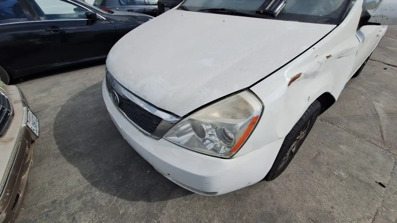 Photo of 2012 Kia Sedona