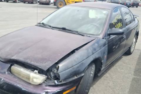 Photo of 1999 Saturn Sl2