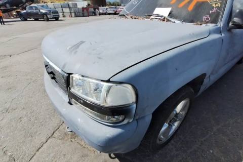Photo of 2001 Gmc Sierra 1500