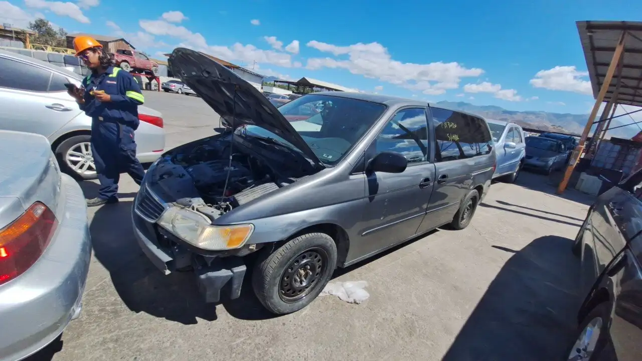 Photo of 2001 Honda Odyssey