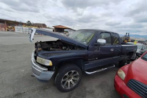 Photo of 2001 Dodge Ram 1500