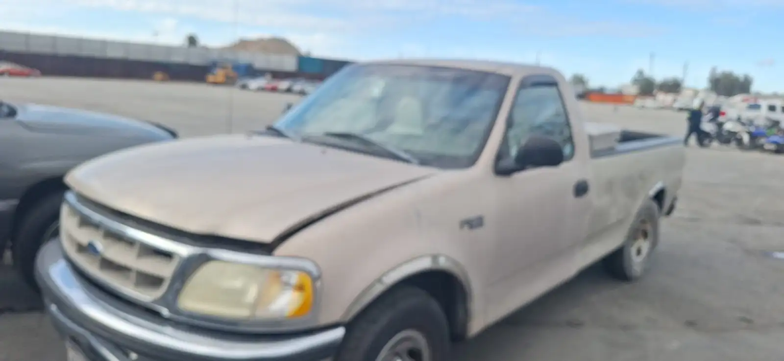 Photo of 1998 Ford F-150