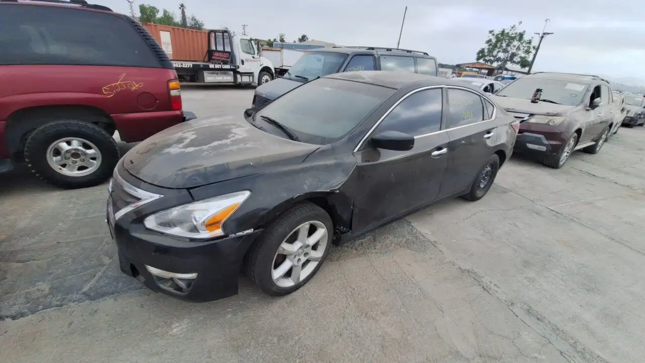 Photo of 2014 Nissan Altima