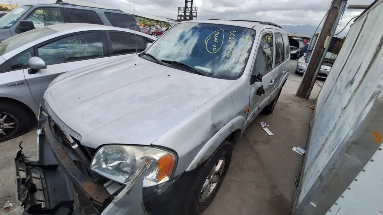 Photo of 2005 Mazda Tribute