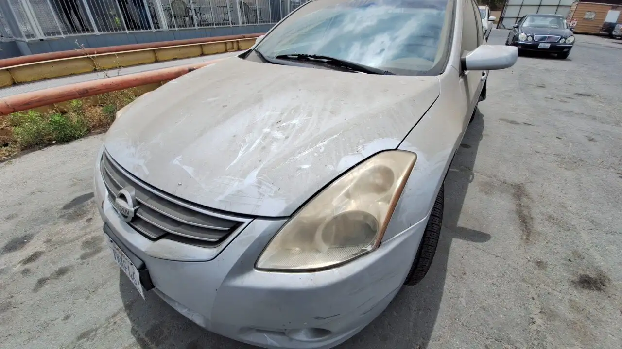 Photo of 2011 Nissan Altima