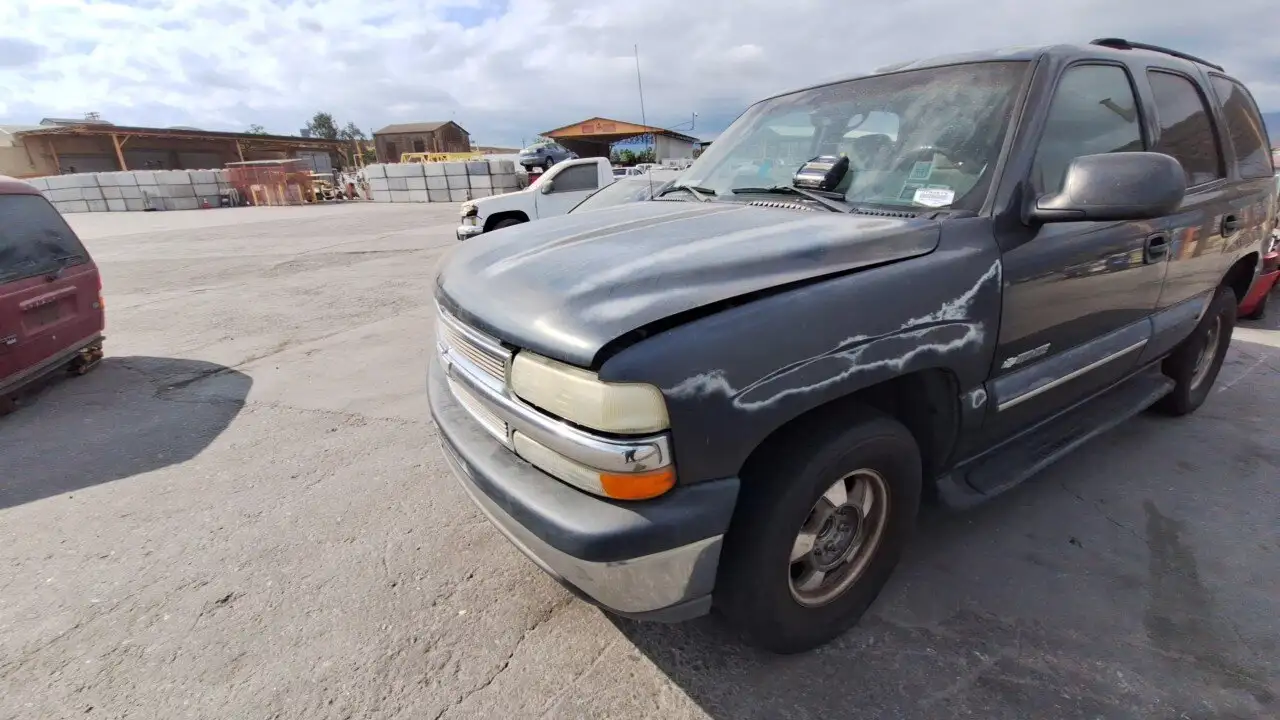 Photo of 2003 Chevrolet Tahoe