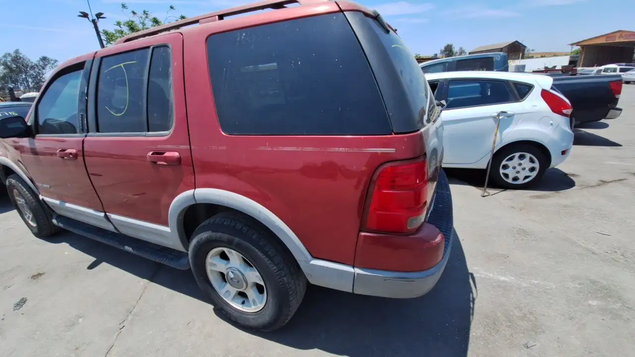 Photo of 2002 Ford Explorer