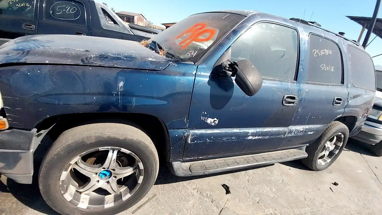 Photo of 2002 Chevrolet Tahoe