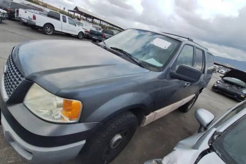 Photo of 2003 Ford Expedition