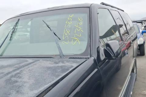 Photo of 1999 Chevrolet K1500 Suburban