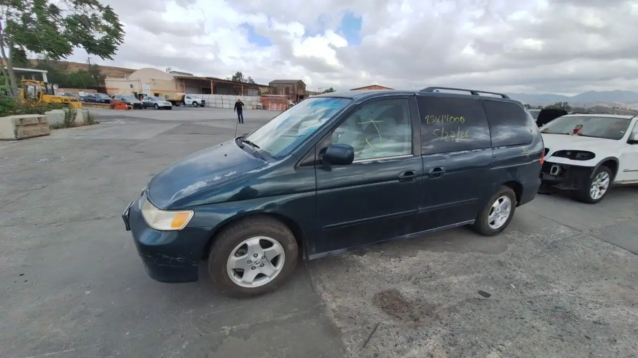 Photo of 2000 Honda Odyssey
