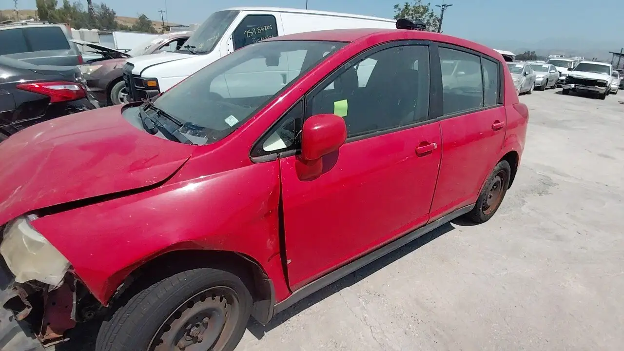 Photo of 2008 Nissan Versa