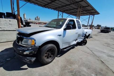 Photo of 2000 Ford F-150