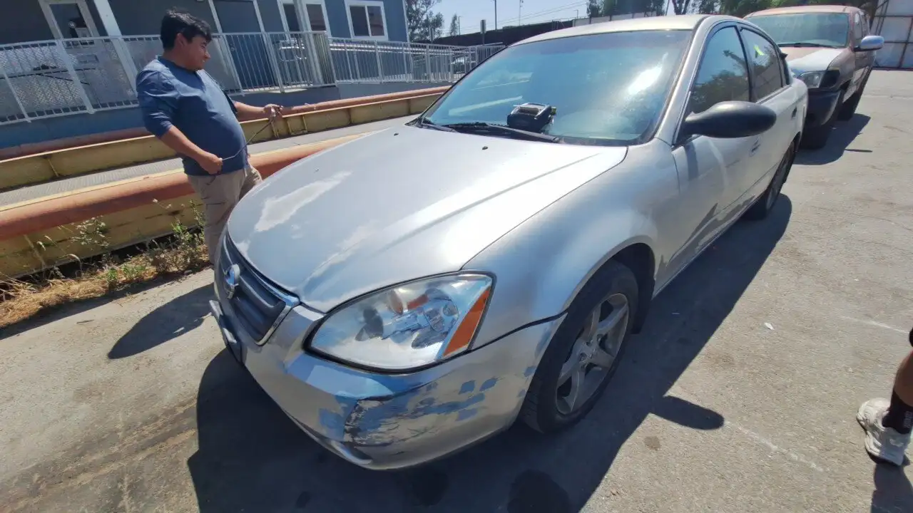 Photo of 2003 Nissan Altima