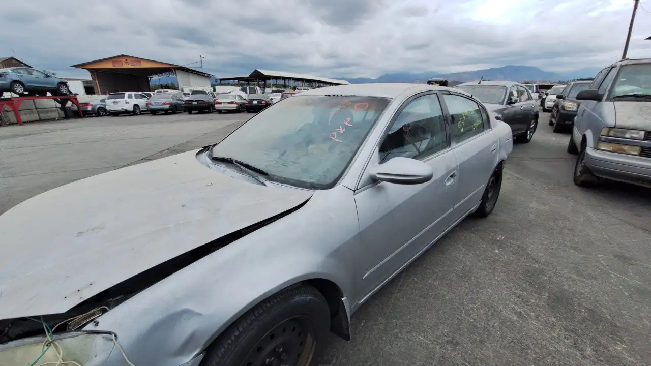 Photo of 2006 Nissan Altima