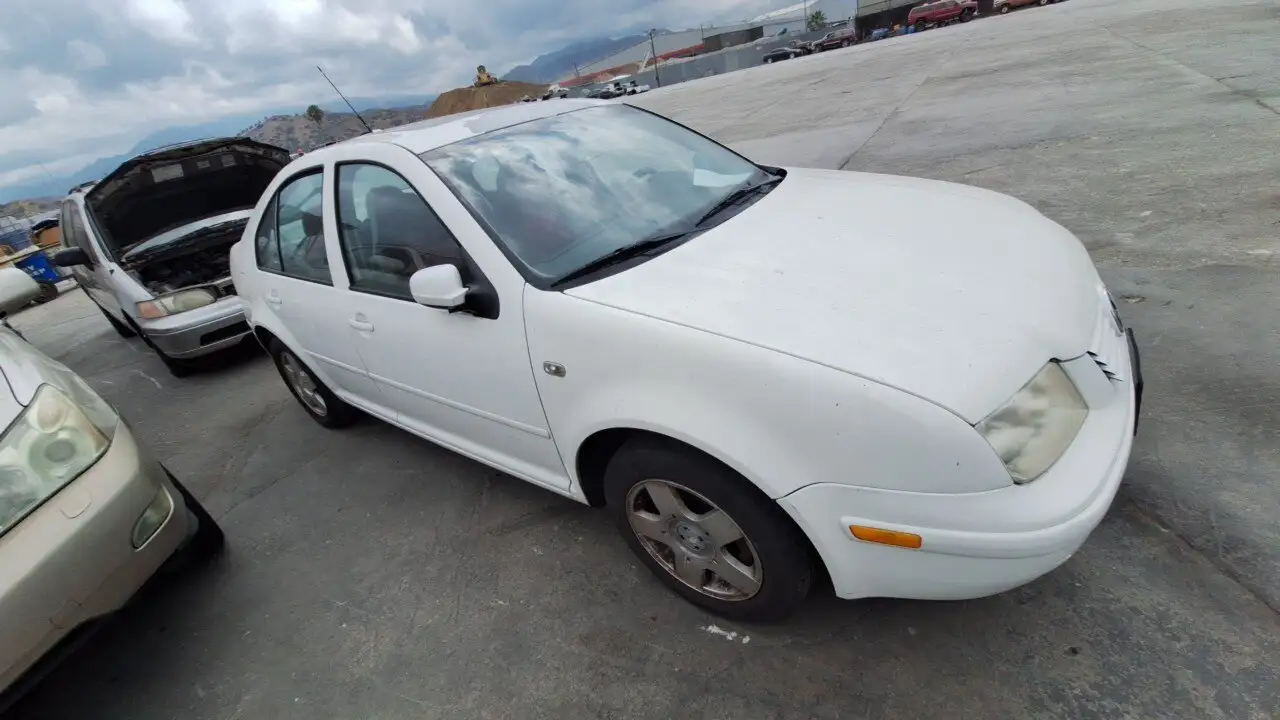 Photo of 2002 Volkswagen Jetta