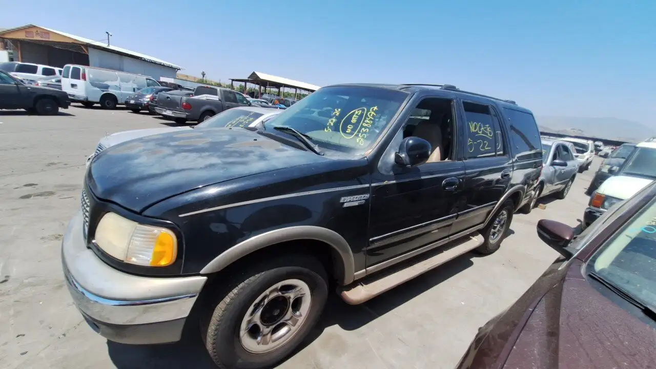 Photo of 2001 Ford Expedition