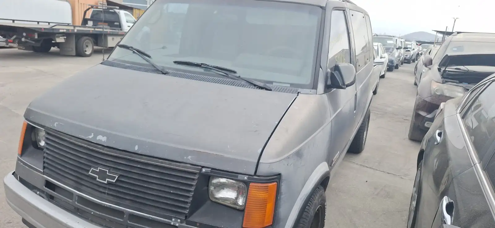 Photo of 1989 Chevrolet Astro