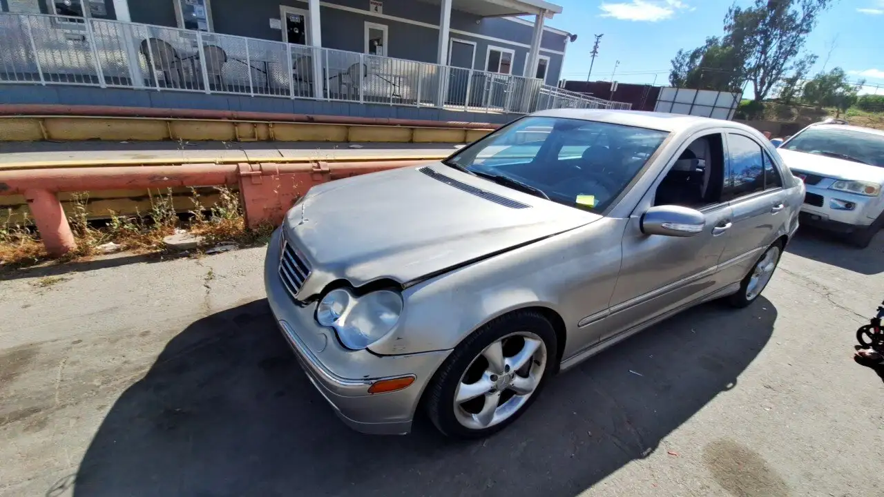 Photo of 2005 Mercedes-Benz C230