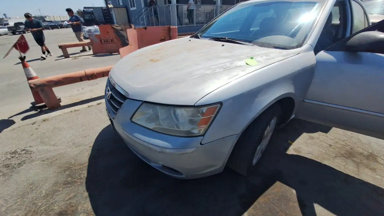 Photo of 2010 Hyundai Sonata