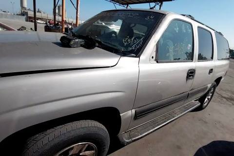Photo of 2005 Chevrolet Suburban 1500