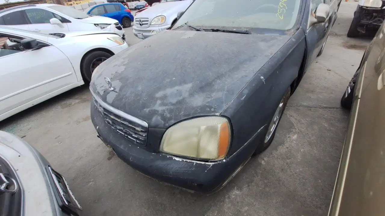 Photo of 2004 Cadillac Deville