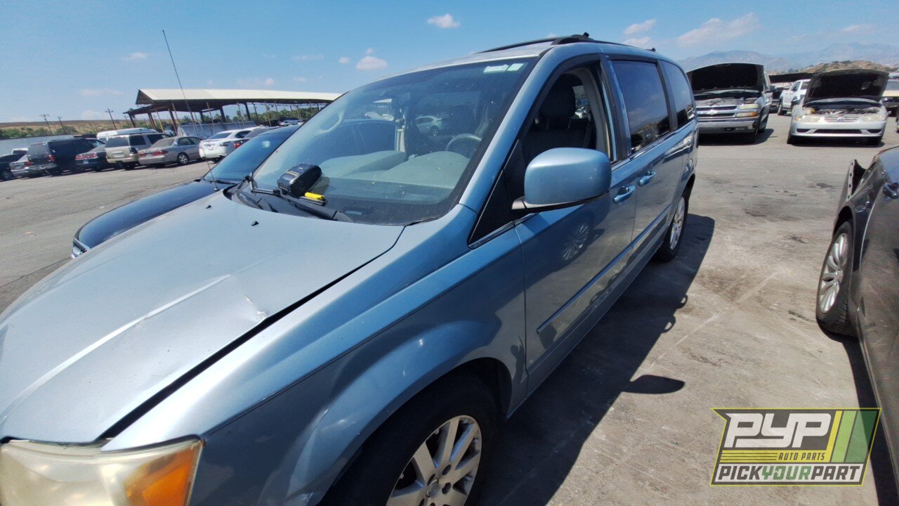 Photo of 2008 Chrysler Town & Country