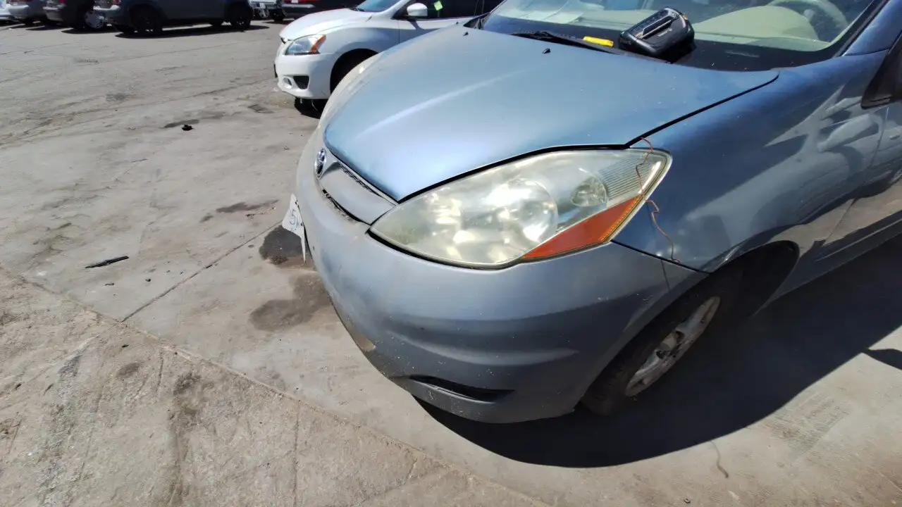 Photo of 2006 Toyota Sienna