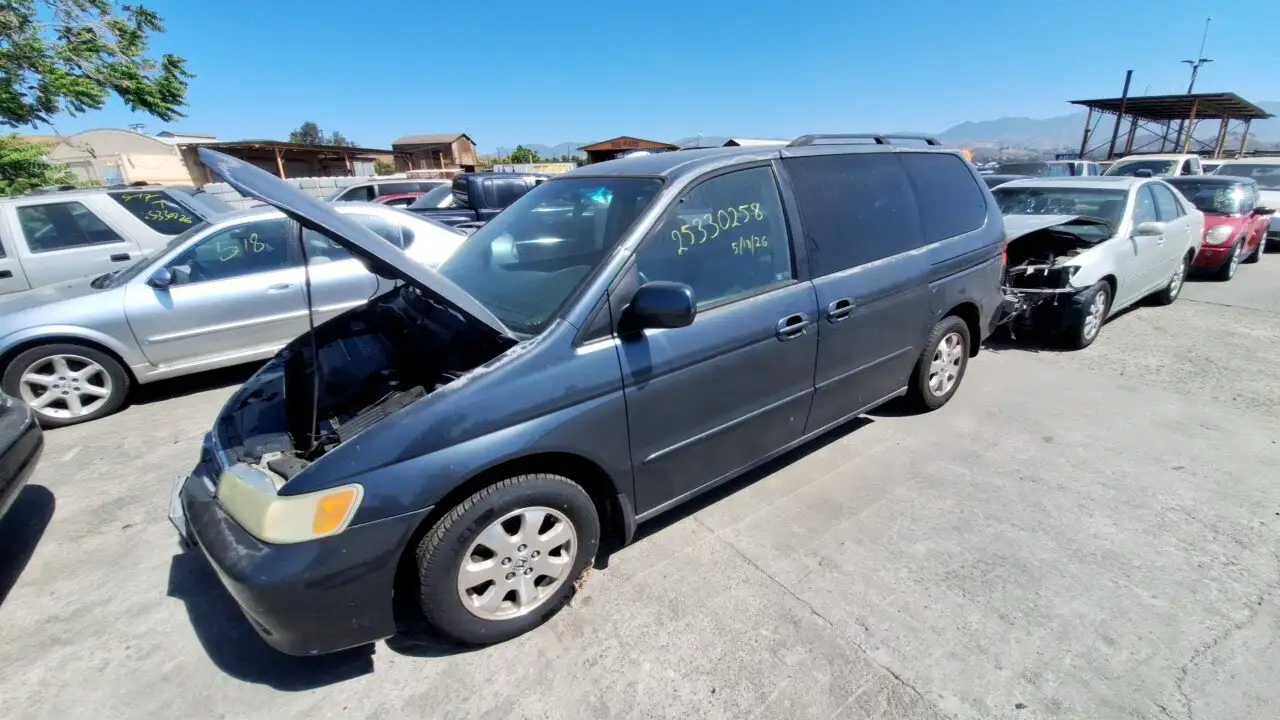 Photo of 2004 Honda Odyssey