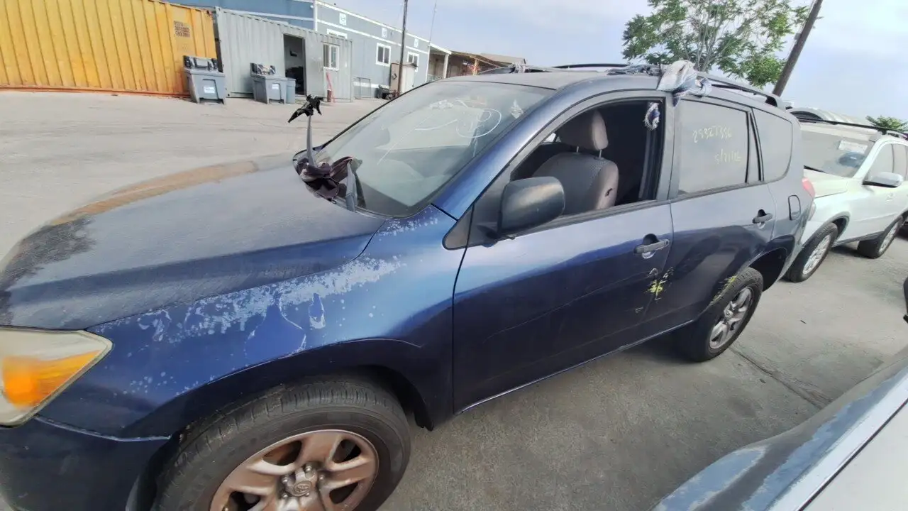 Photo of 2006 Toyota Rav4