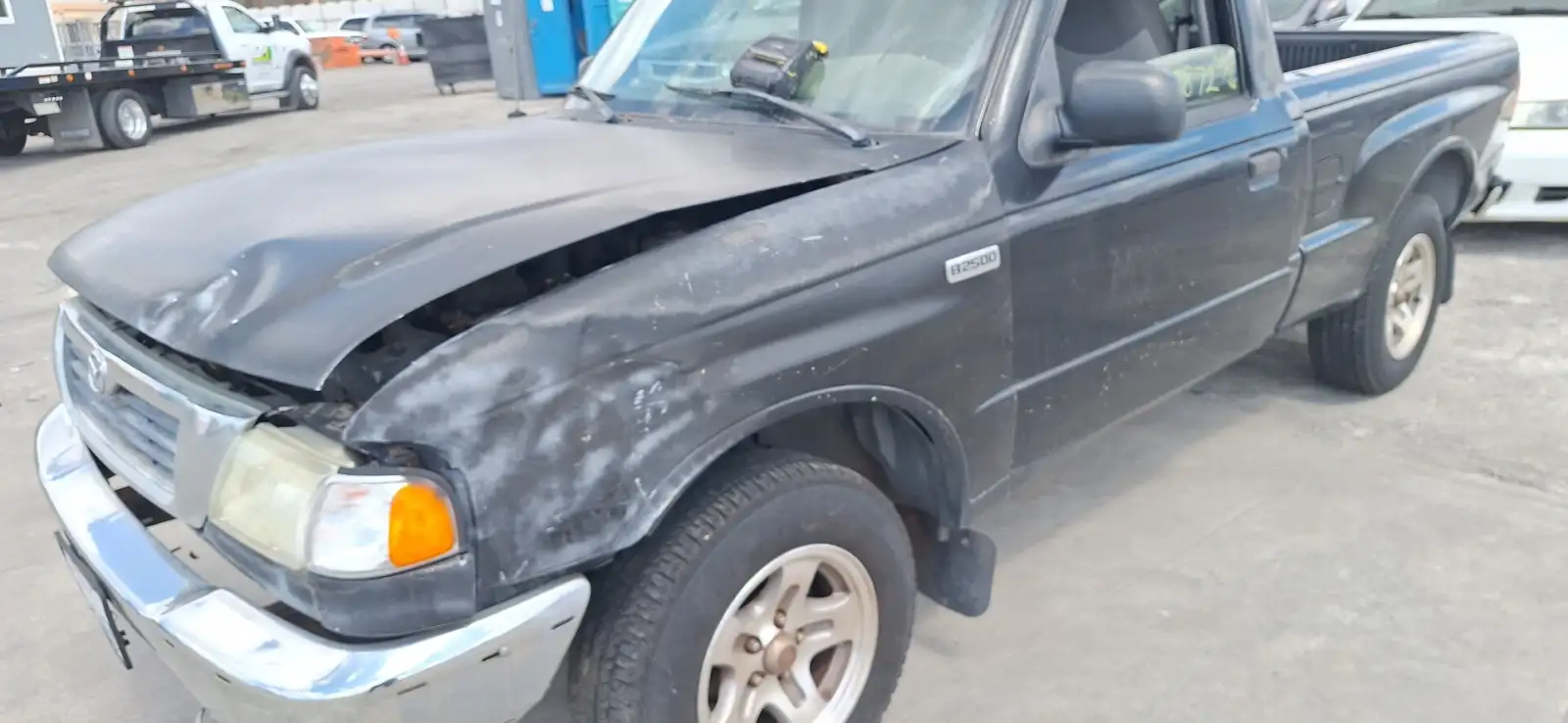 Photo of 1999 Mazda B2500