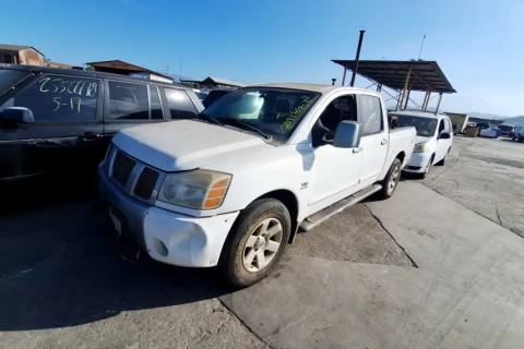 Photo of 2004 Nissan Titan