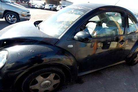 Photo of 2001 Volkswagen Beetle