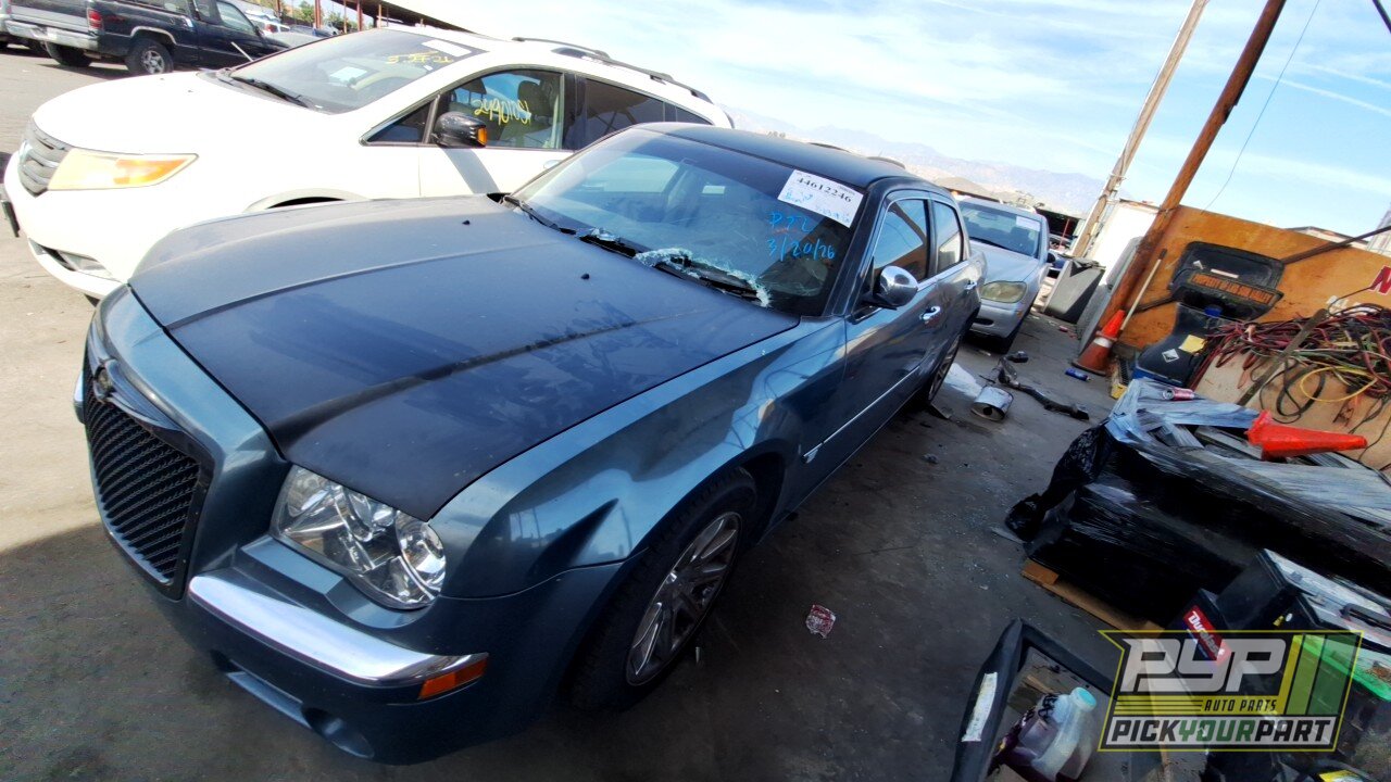 Photo of 2005 Chrysler 300