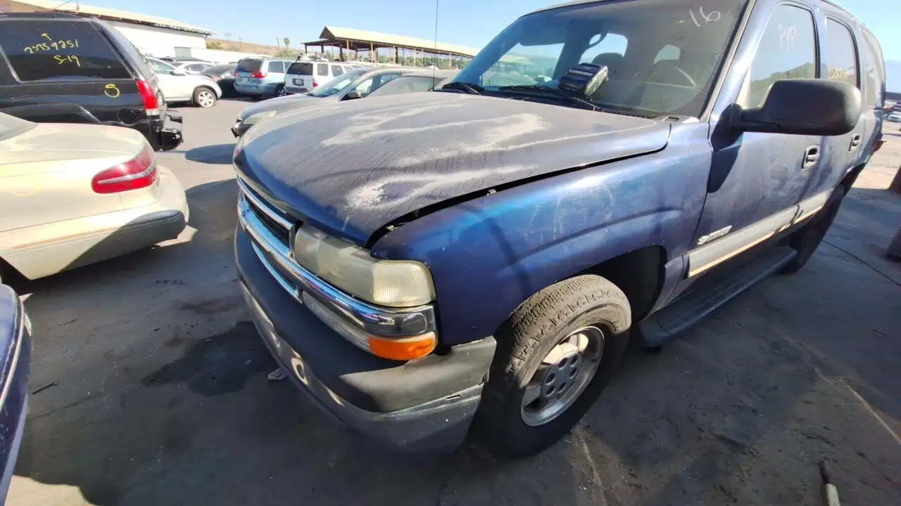 Photo of 2003 Chevrolet Tahoe