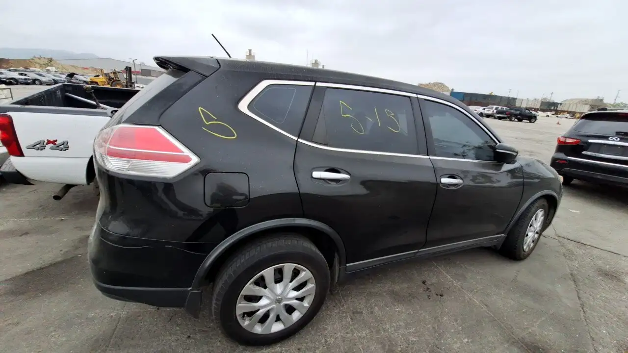 Photo of 2015 Nissan Rogue