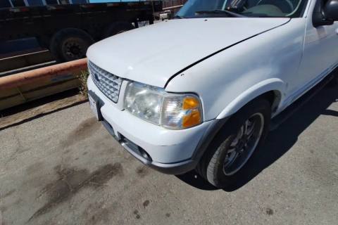 Photo of 2004 Ford Explorer