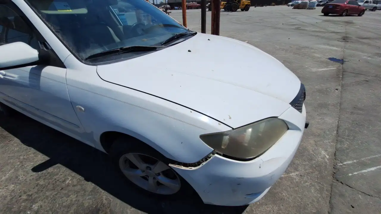 Photo of 2004 Mazda 3