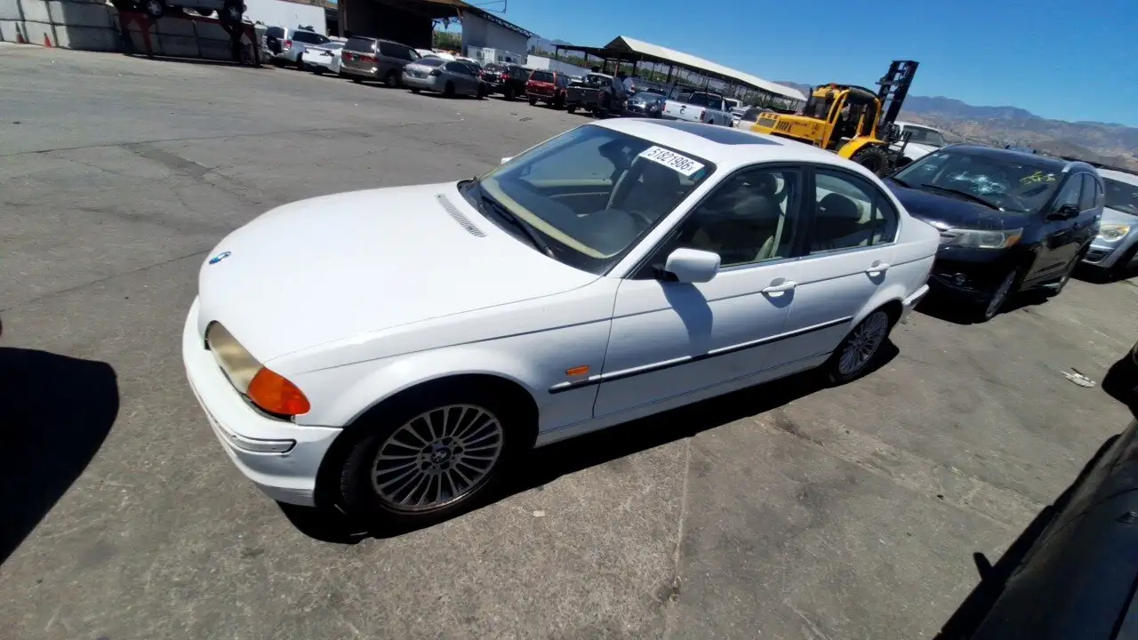 Photo of 2001 Bmw 330I