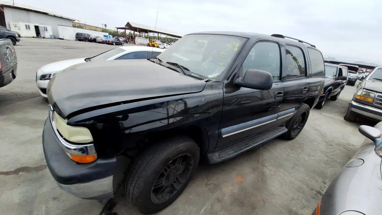 Photo of 2004 Chevrolet Tahoe