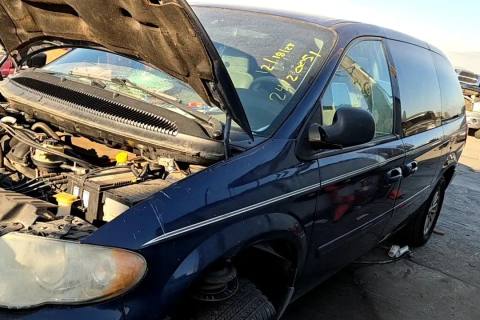 Photo of 2006 Chrysler Town & Country