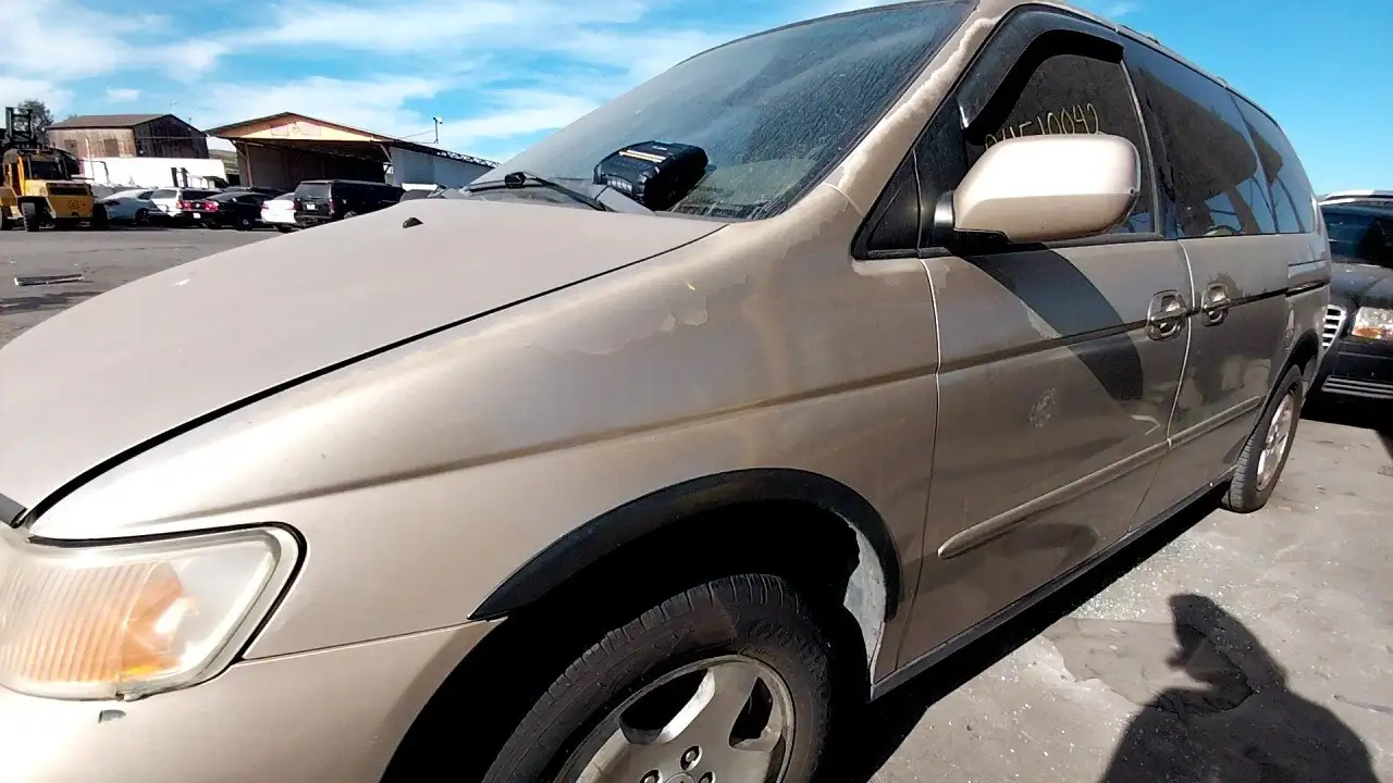Photo of 2000 Honda Odyssey