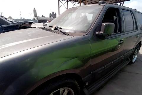 Photo of 2004 Ford Expedition